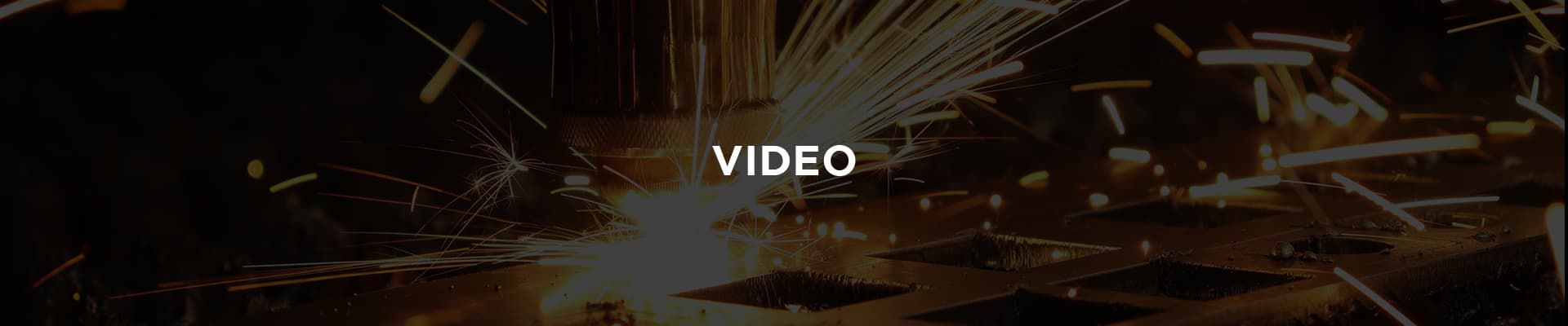 Machine de découpe intégrée de plaques et de tubes