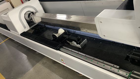 Système de coupe de tuyaux professionnel